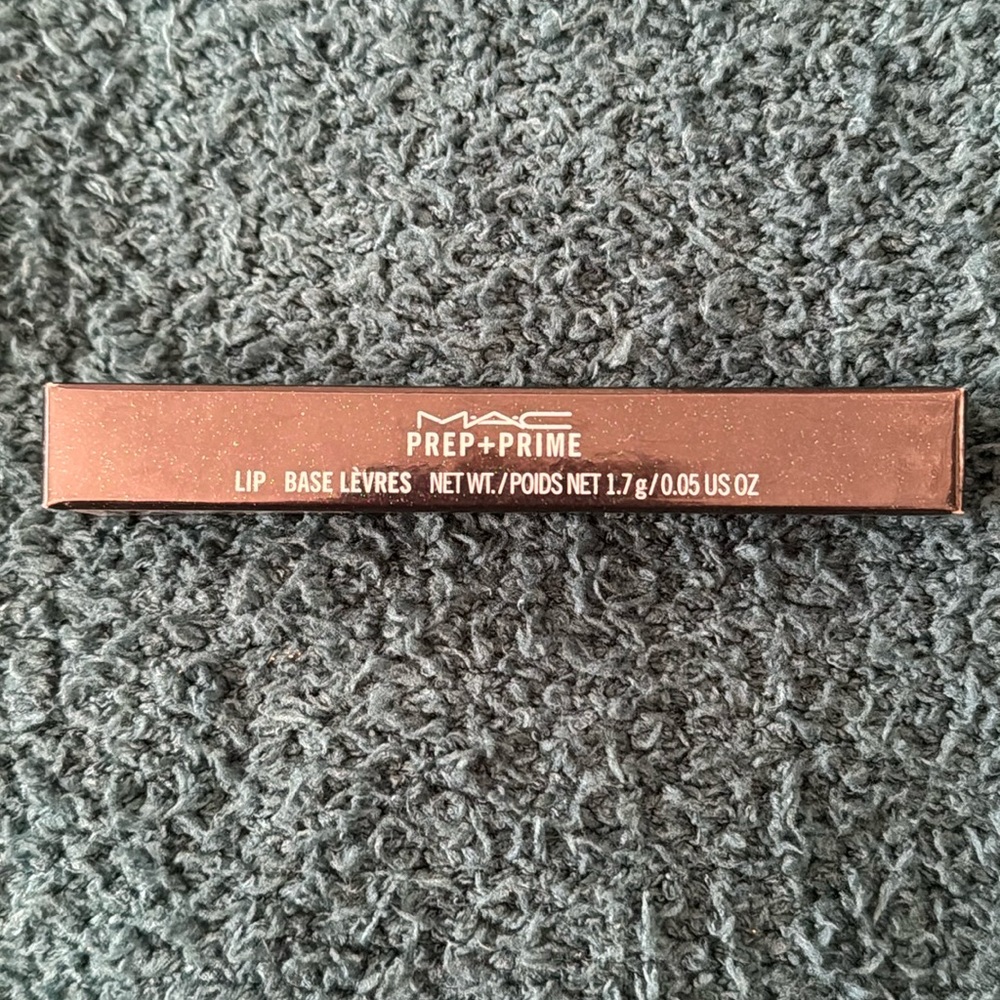 NWT MAC prep and prime lip base